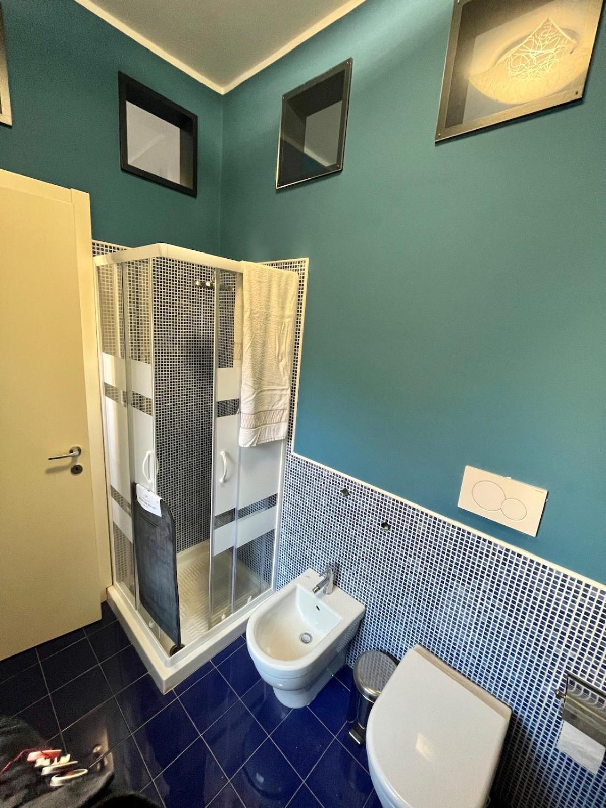 Apartament La Sosta Di Via Aosta Vercelli Zewnętrze zdjęcie
